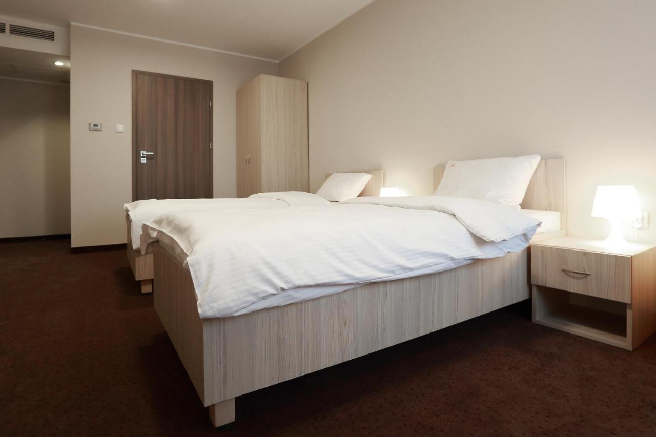 Hotel Porto Radomsko Oda fotoğraf