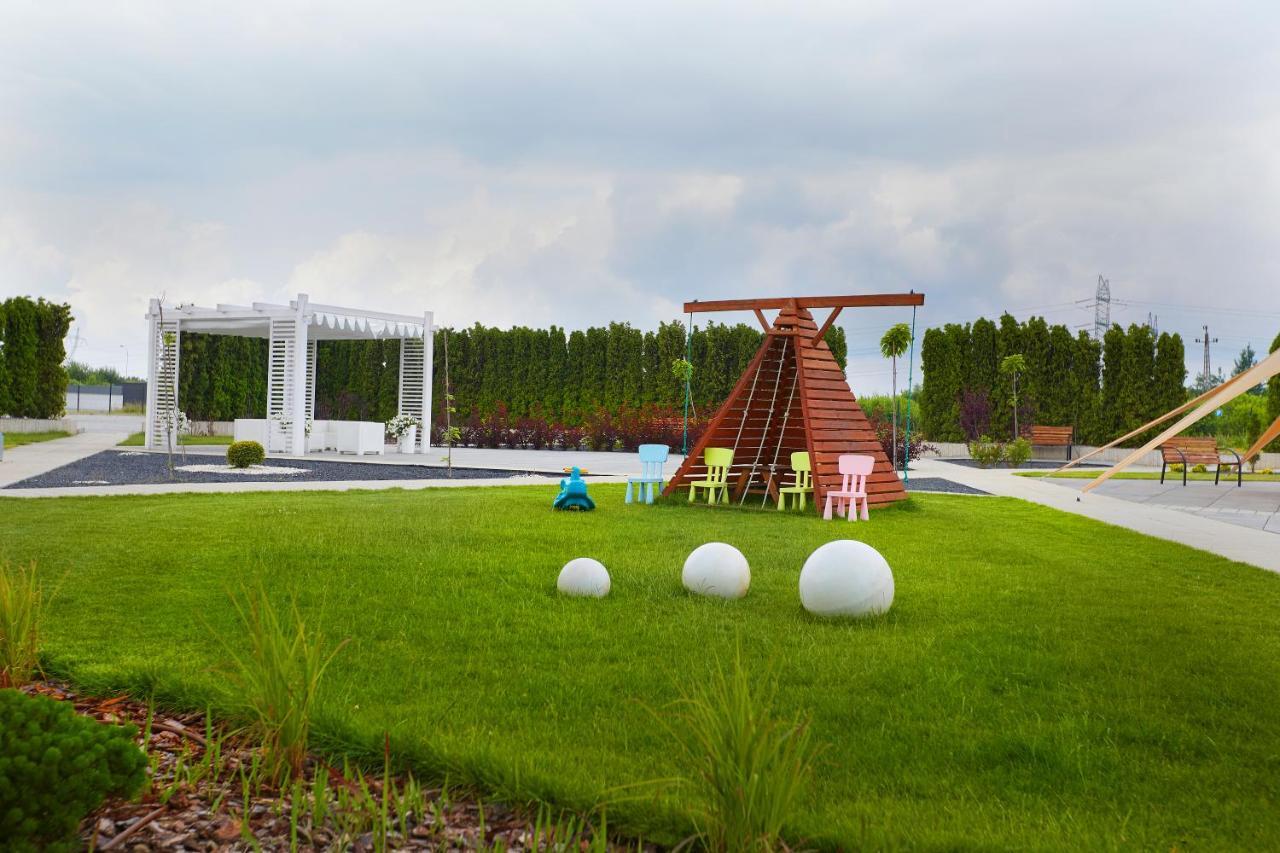 Hotel Porto Radomsko Dış mekan fotoğraf