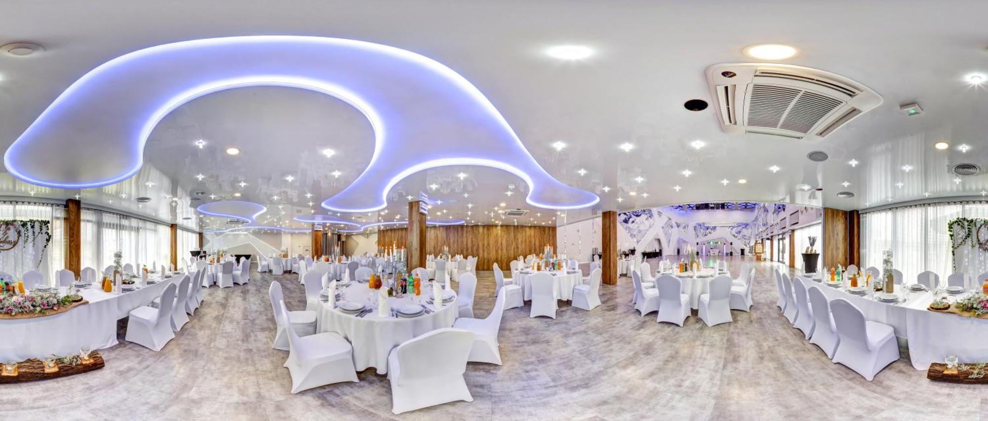 Hotel Porto Radomsko Dış mekan fotoğraf