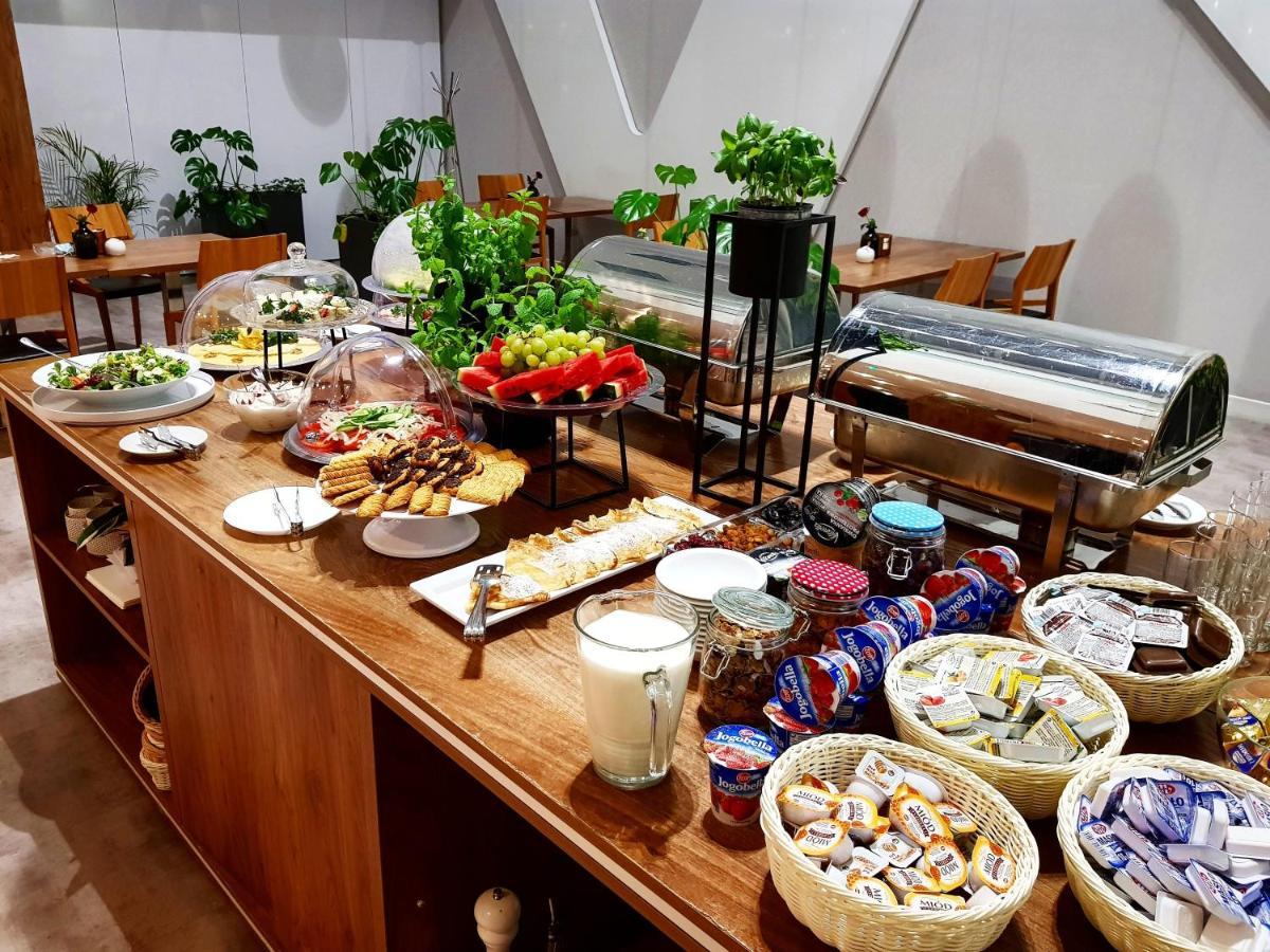 Hotel Porto Radomsko Dış mekan fotoğraf