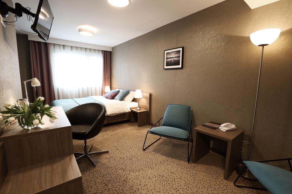 Hotel Porto Radomsko Dış mekan fotoğraf
