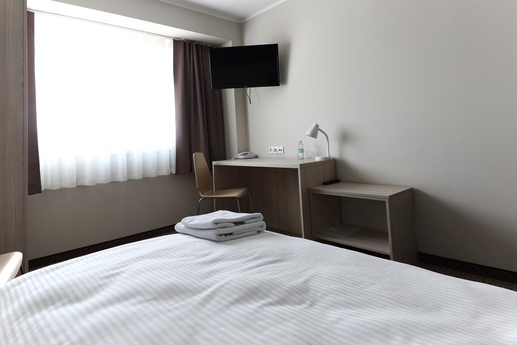 Hotel Porto Radomsko Oda fotoğraf
