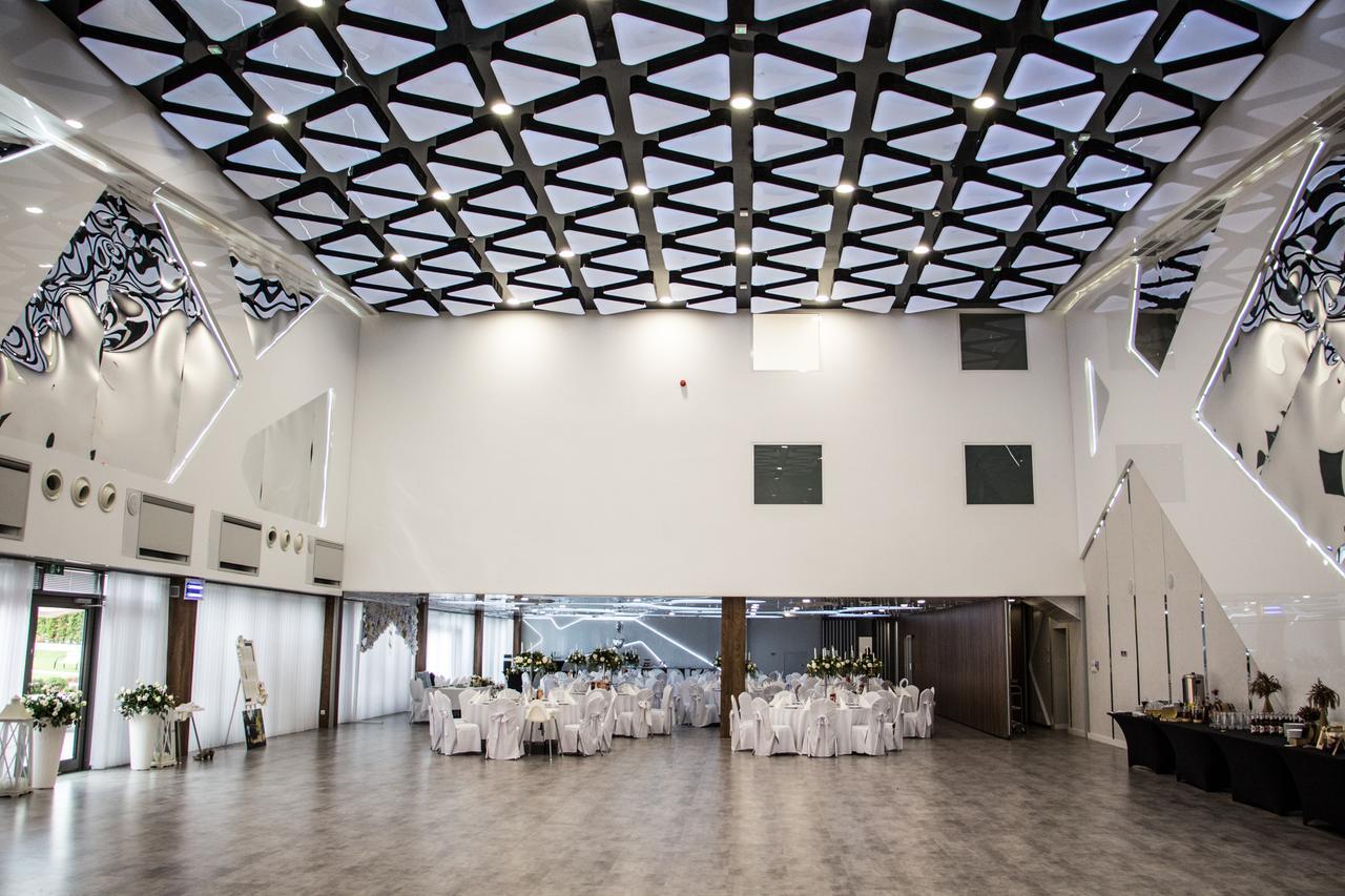 Hotel Porto Radomsko Dış mekan fotoğraf